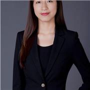 Profesor de química imparte clases a todas las edades